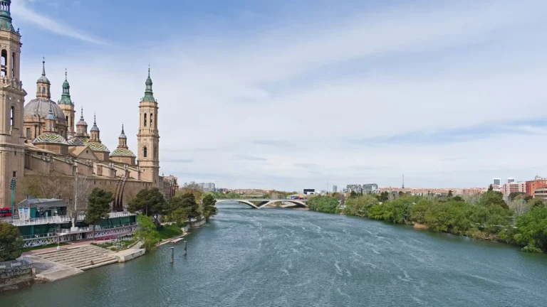 Guimarães kühlt mit Grün, Saragossa folgt 2028