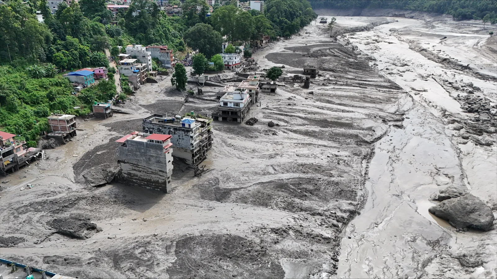 Klimawandel Himalaya: Zerstörung in Nordnepal nach der Sturzflut vom 26. August 2026