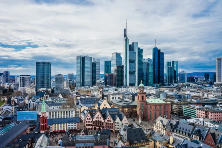 Kommunale Wärmeplanung Frankfurt: Wärme aus dem Rechenzentrum