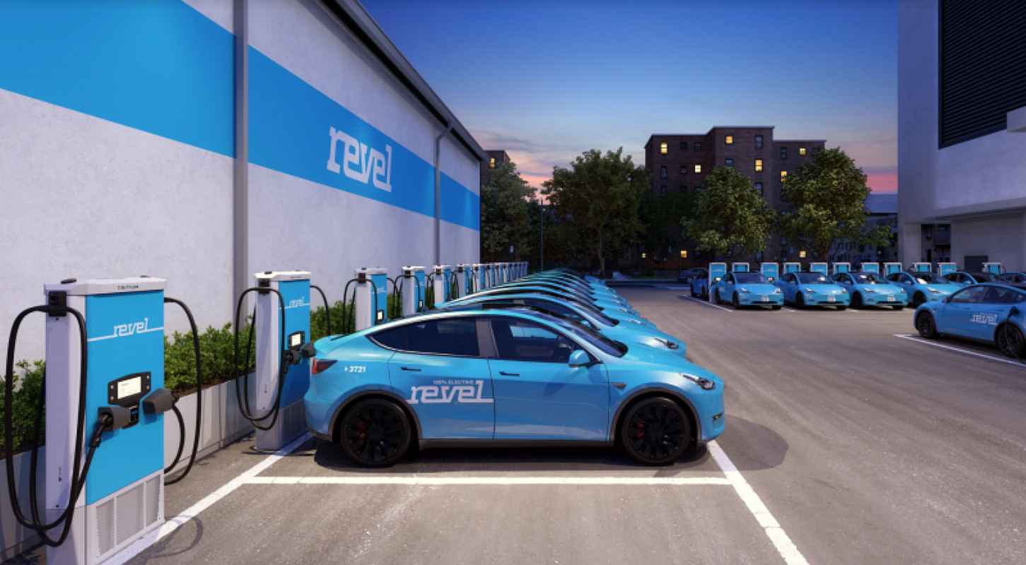 revel Ride-Sharing mit blauen Teslas