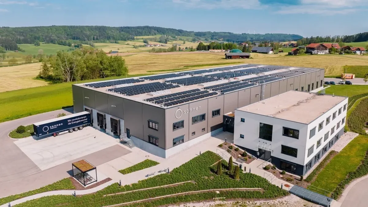 Sonnen Group Firmengebaeude in Wildpoldsried