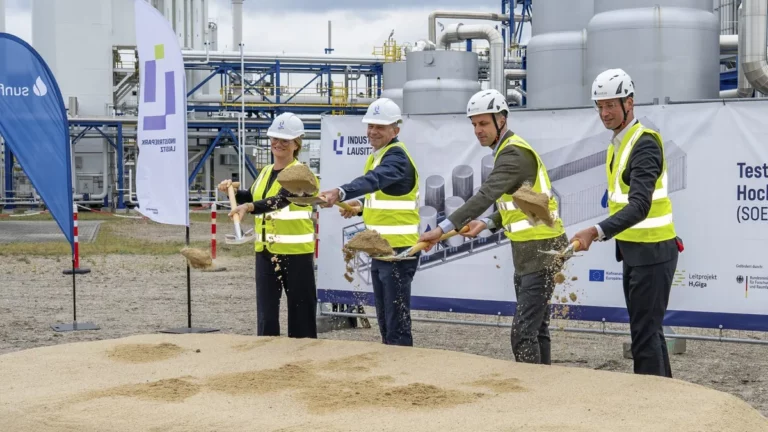 SOEC-Elektrolyse: Warum Sunfire baut und Nucera aussteigt