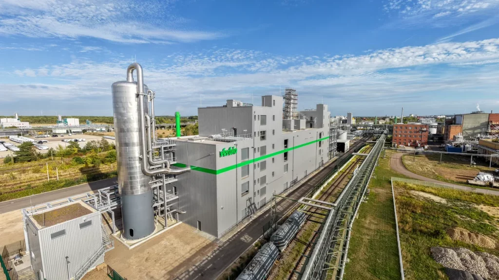 Verbio nutzt Rapsöl statt Erdöl als Rohstoff für die Chemie